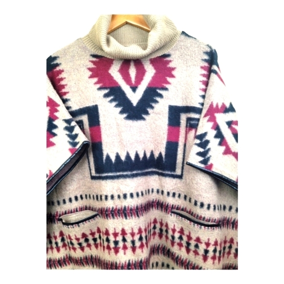 Lucky Brand Aztec Print Turtleneck Poncho/Sweater/Cape - Picture 4 of 8